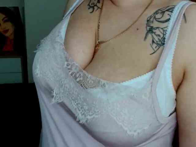 Leilabeayte24 webcam