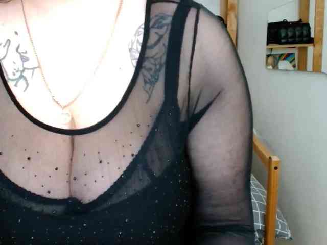 Leilabeayte24 webcam