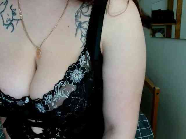 Leilabeayte24 webcam