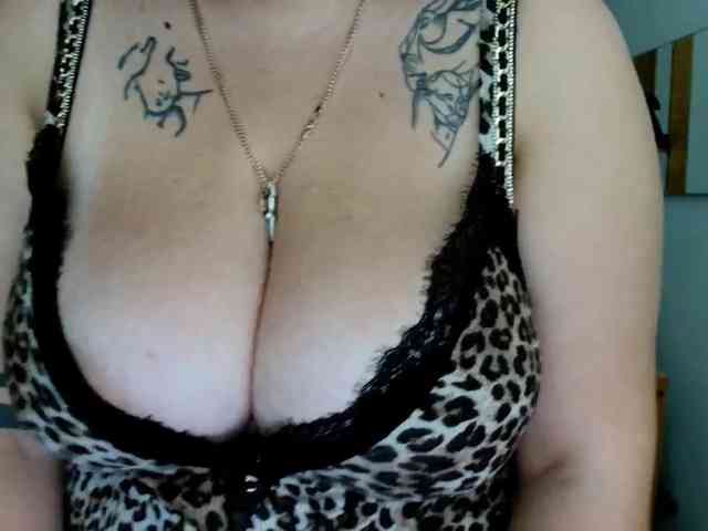 Leilabeayte24 webcam