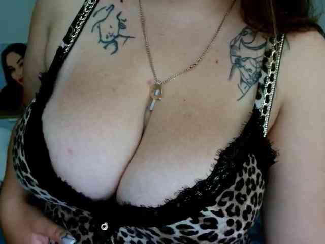 Leilabeayte24 webcam