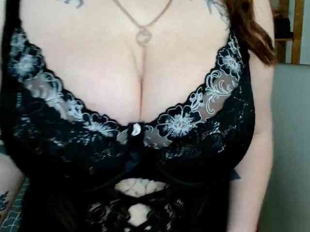Leilabeayte24 webcam