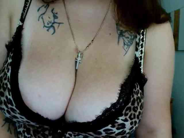 Leilabeayte24 webcam