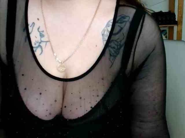 Leilabeayte24 webcam
