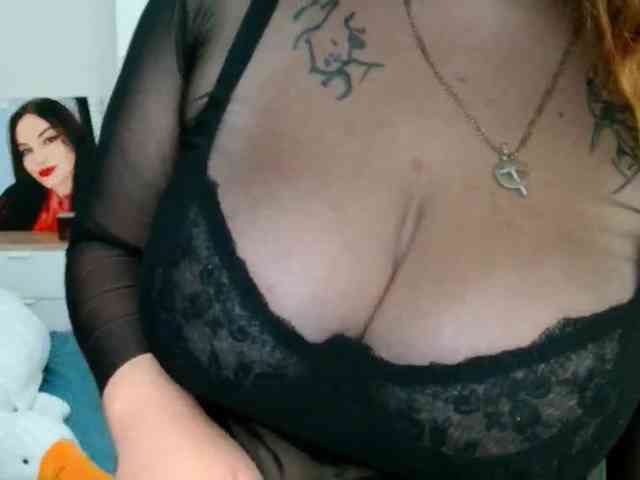 Leilabeayte24 webcam