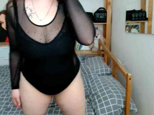 Leilabeayte24 webcam