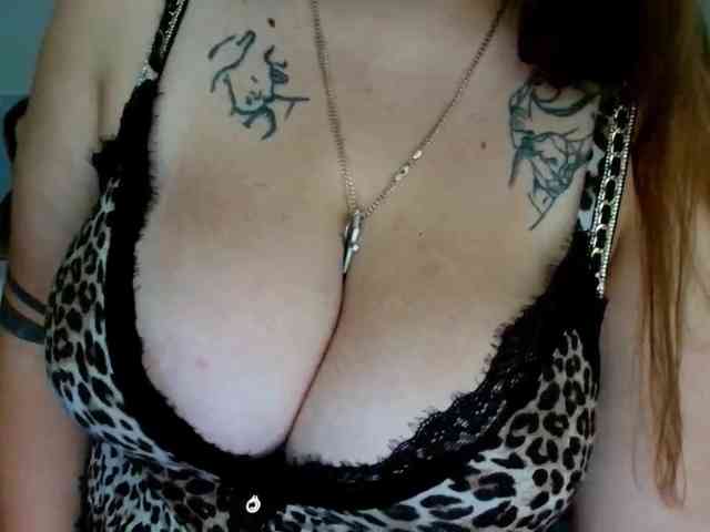 Leilabeayte24 webcam