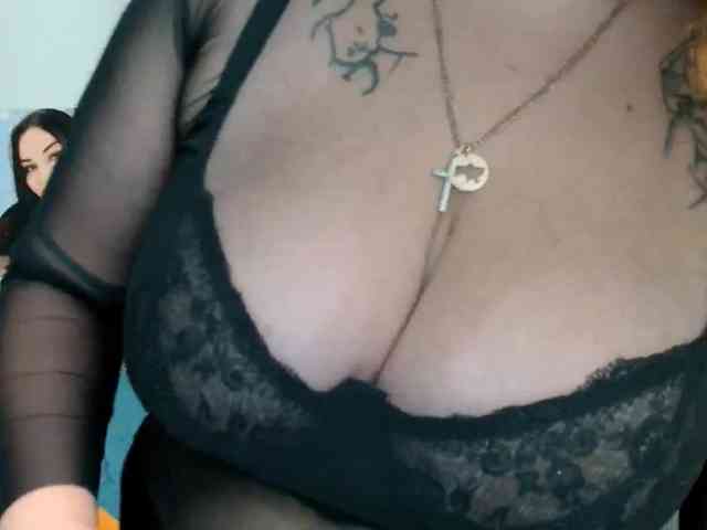 Leilabeayte24 webcam