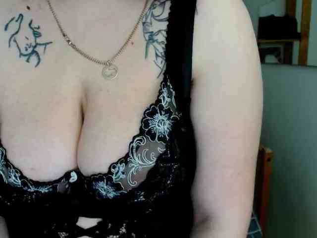 Leilabeayte24 webcam