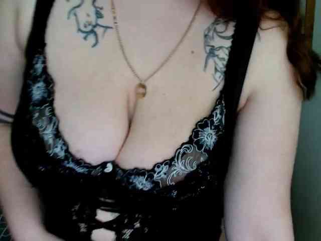 Leilabeayte24 webcam