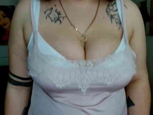 Leilabeayte24 webcam