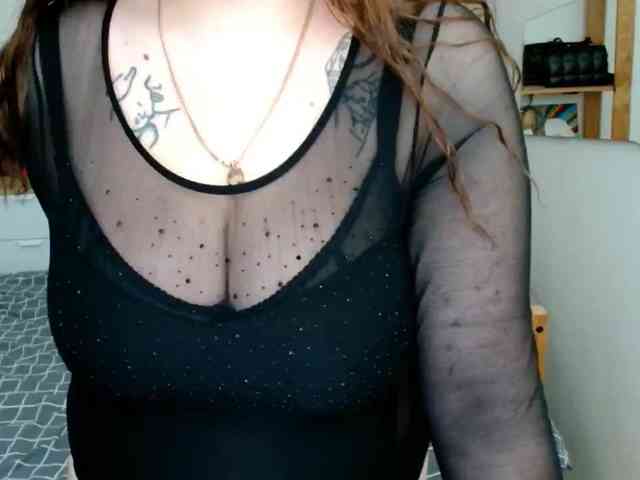 Leilabeayte24 webcam
