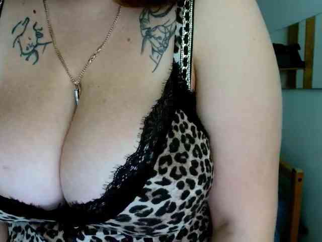 Leilabeayte24 webcam
