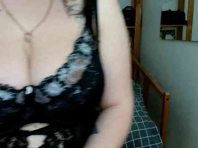 Leilabeayte24 webcam