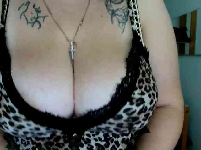 Leilabeayte24 webcam