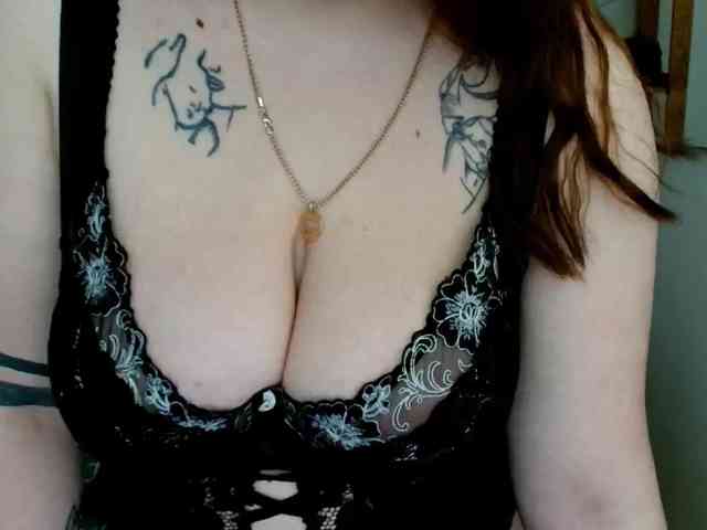 Leilabeayte24 webcam