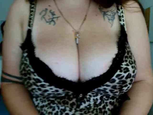 Leilabeayte24 webcam