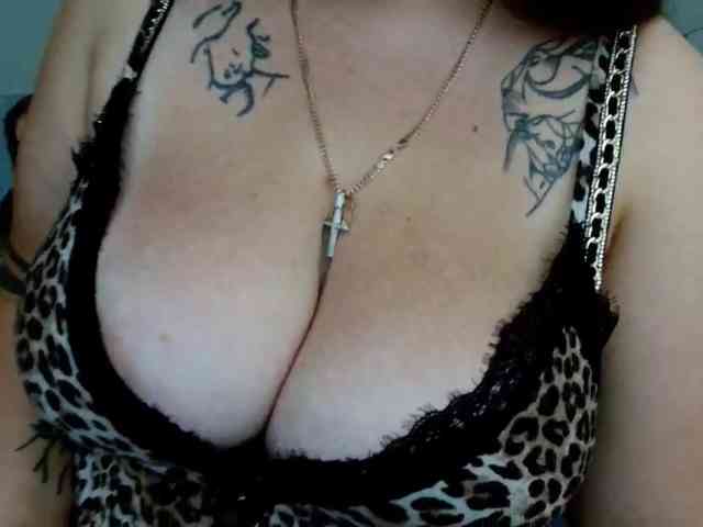 Leilabeayte24 webcam