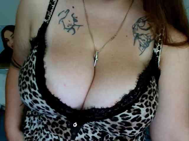 Leilabeayte24 webcam