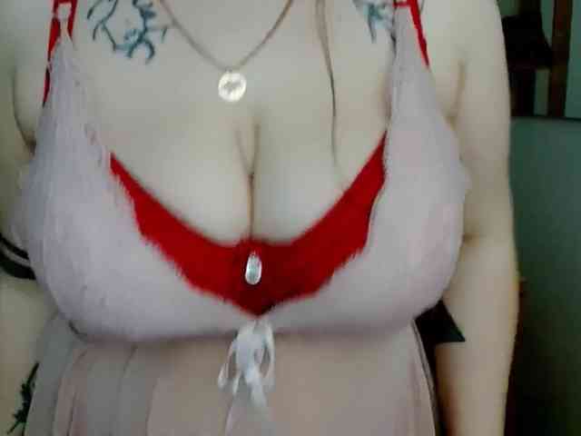Leilabeayte24 webcam