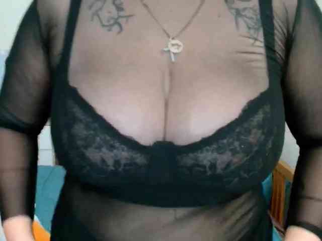 Leilabeayte24 webcam