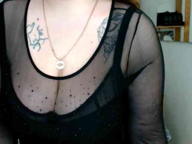 Leilabeayte24 webcam