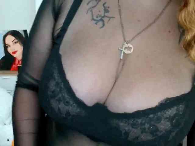 Leilabeayte24 webcam