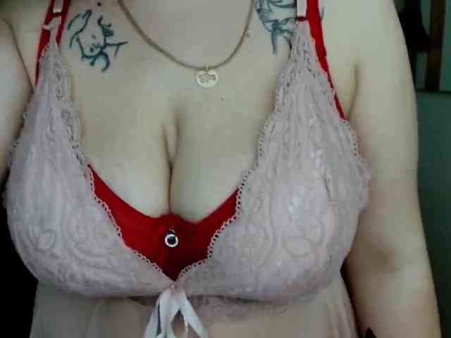 Leilabeayte24 webcam