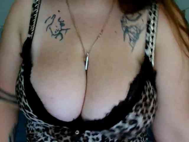 Leilabeayte24 webcam