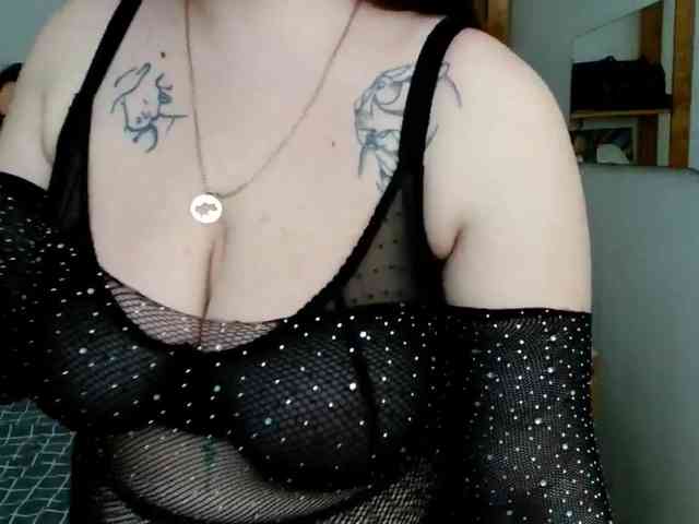 Leilabeayte24 webcam