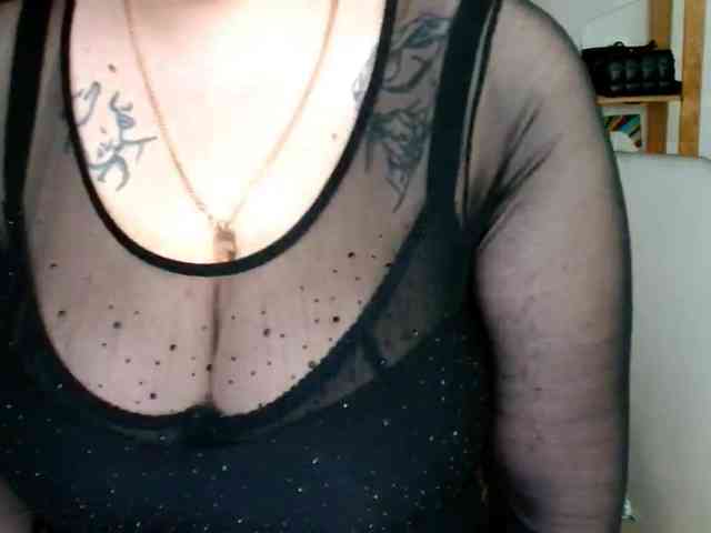 Leilabeayte24 webcam