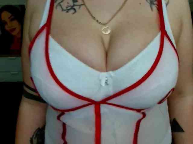 Leilabeayte24 webcam