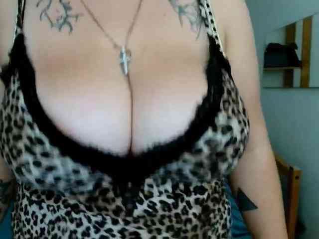 Leilabeayte24 webcam