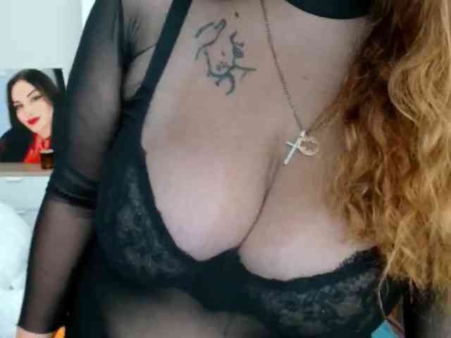 Leilabeayte24 webcam