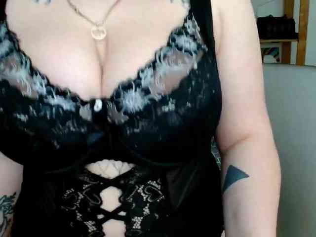 Leilabeayte24 webcam