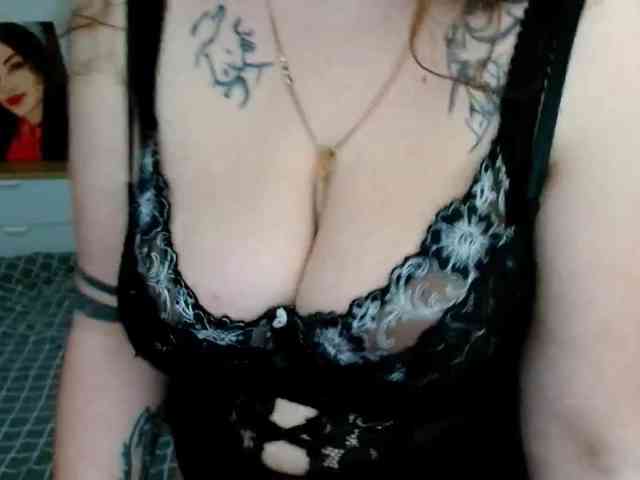 Leilabeayte24 webcam
