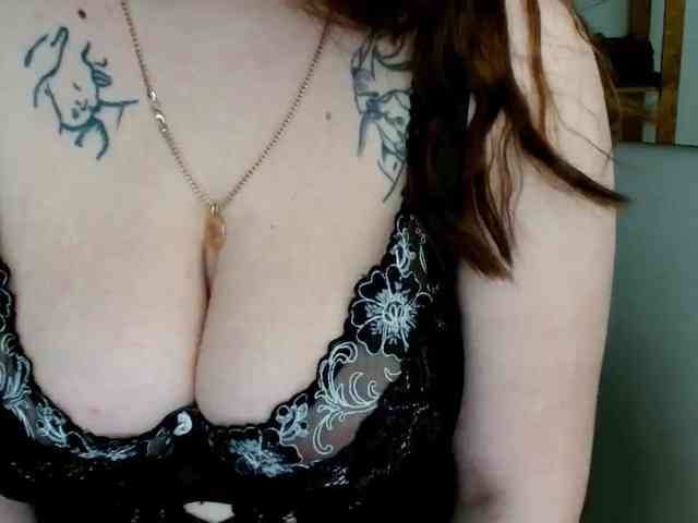 Leilabeayte24 webcam