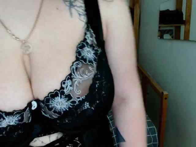 Leilabeayte24 webcam