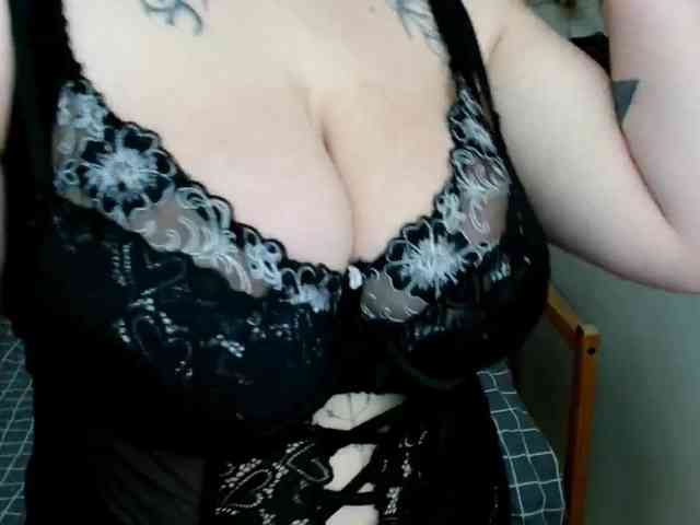 Leilabeayte24 webcam