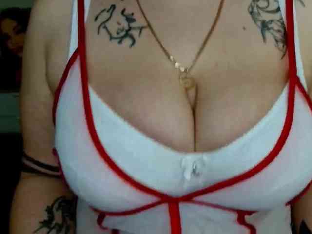 Leilabeayte24 webcam