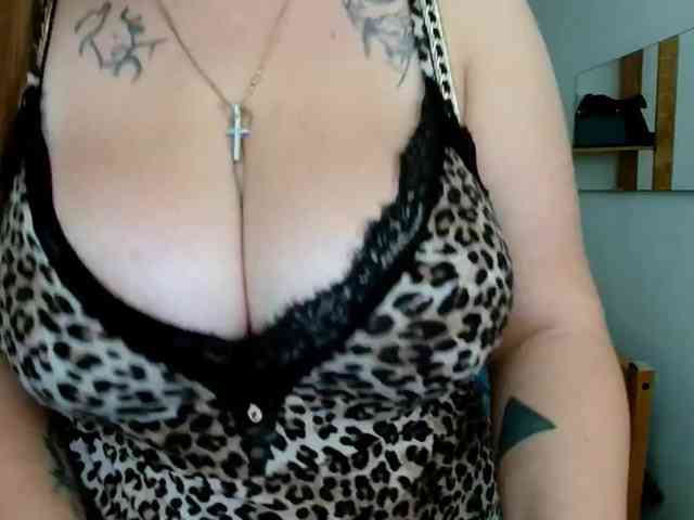 Leilabeayte24 webcam