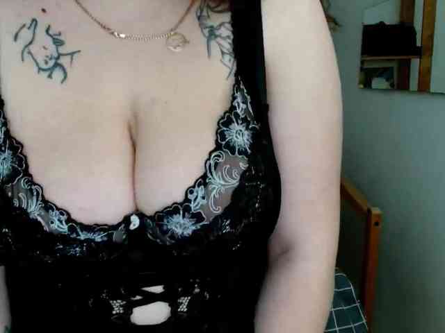 Leilabeayte24 webcam