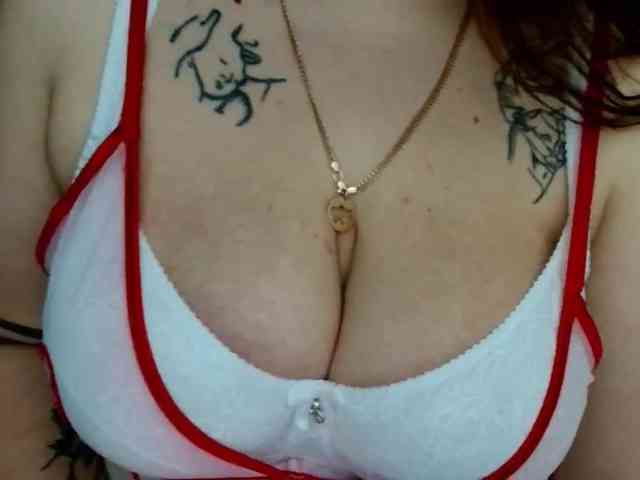 Leilabeayte24 webcam