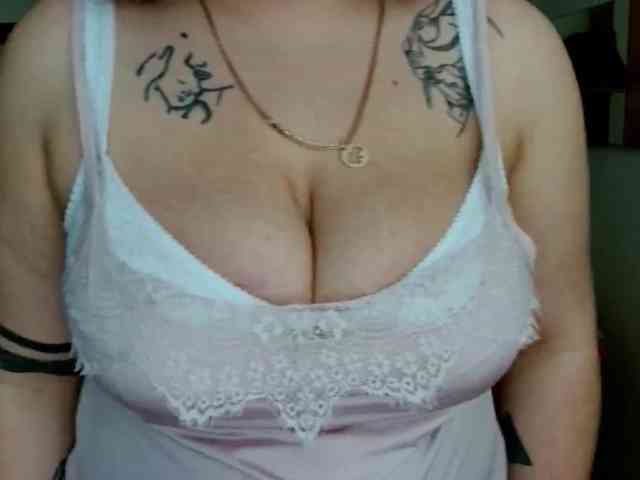 Leilabeayte24 webcam