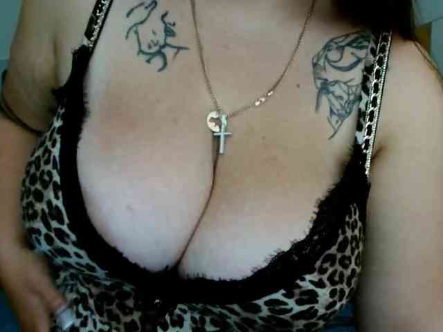 Leilabeayte24 webcam