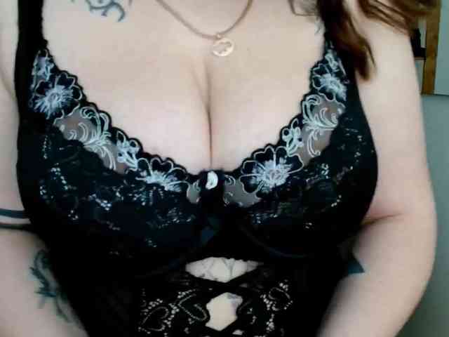 Leilabeayte24 webcam