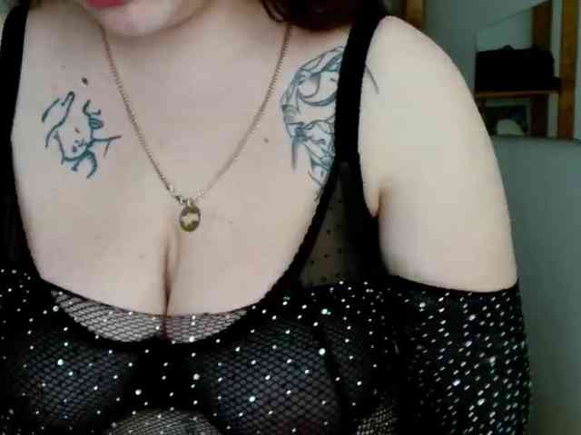 Leilabeayte24 webcam