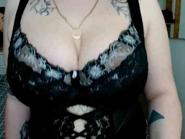 Leilabeayte24 webcam