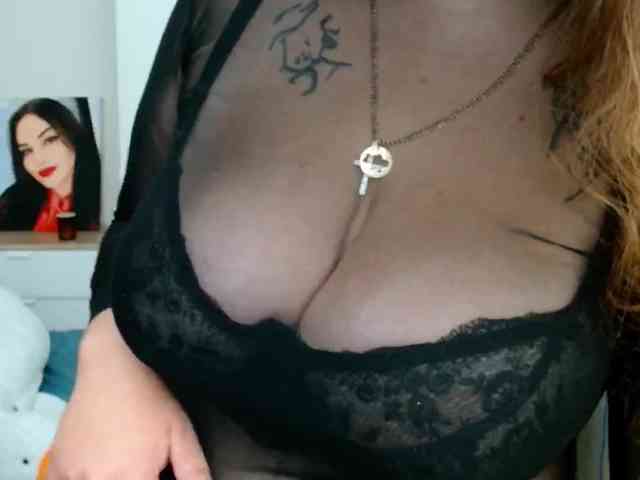 Leilabeayte24 webcam