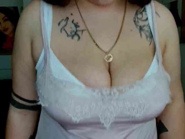 Leilabeayte24 webcam